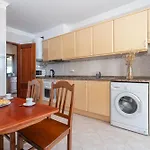 Appartamento Homes Large Fully Equipped With 2 Bedrooms, Swimming Pool & Patio