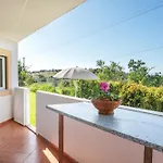 Appartamento Homes Large Fully Equipped With 2 Bedrooms, Swimming Pool & Patio *