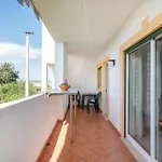 Appartamento Homes Large Fully Equipped With 2 Bedrooms, Swimming Pool & Patio