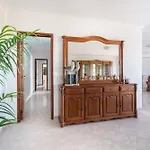 Appartamento Homes Large Fully Equipped With 2 Bedrooms, Swimming Pool & Patio *