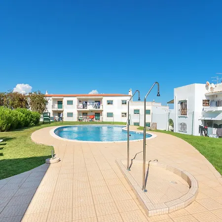 Homes Large Fully Equipped With 2 Bedrooms, Swimming Pool & Patio Albufeira