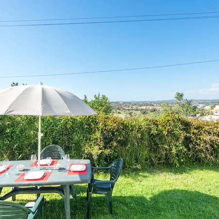 Lägenhet Homes Large Fully Equipped With 2 Bedrooms, Swimming Pool & Patio *