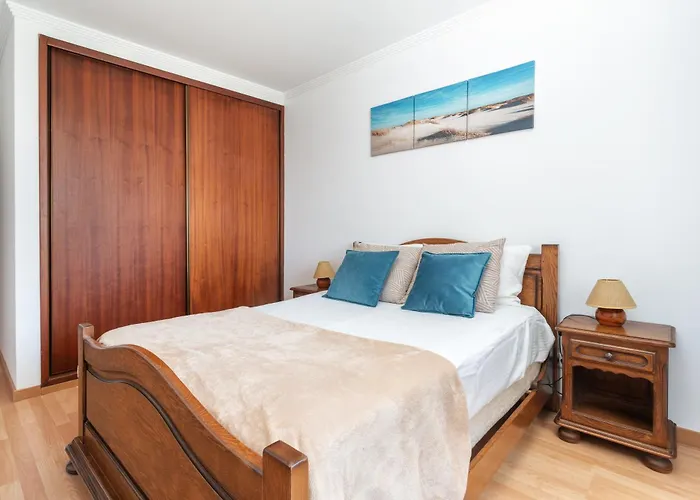 아파트 Homes Large Fully Equipped With 2 Bedrooms, Swimming Pool & Patio